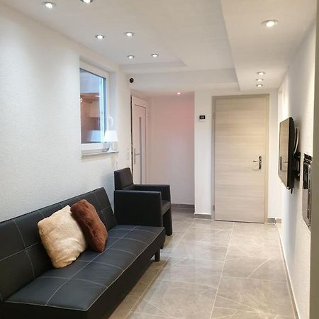 Moderne Einliegerwohnung Amara - Friedrichshafen Am Bodensee ภายนอก รูปภาพ