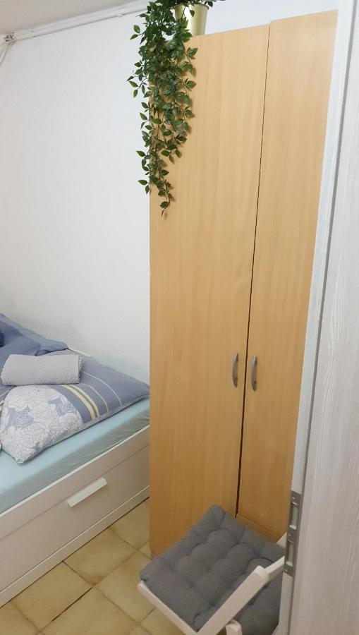 Moderne Einliegerwohnung Amara - Friedrichshafen Am Bodensee ภายนอก รูปภาพ