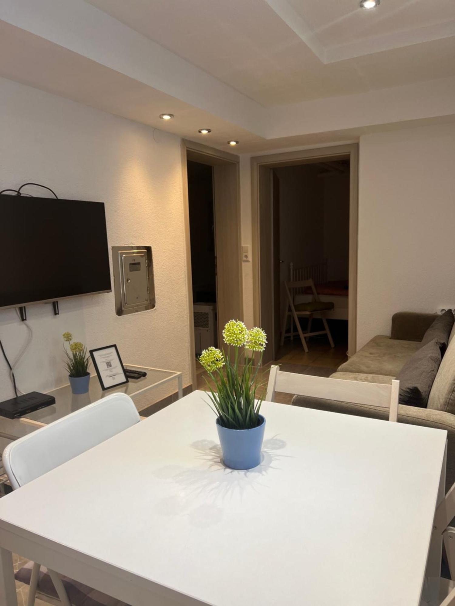 Moderne Einliegerwohnung Amara - Friedrichshafen Am Bodensee ภายนอก รูปภาพ